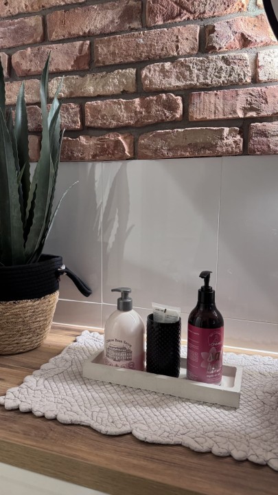 tempImage94NSEN.jpg